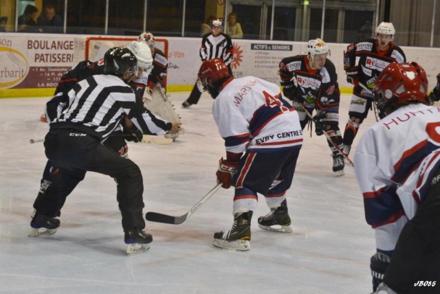 Photo hockey match La Roche-sur-Yon - Evry  le 29/11/2014