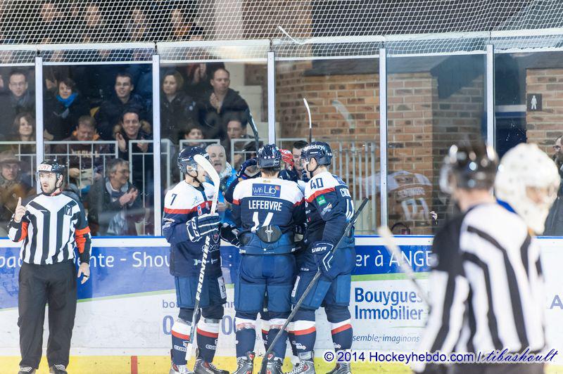 Angers  9 - 0 Dijon 