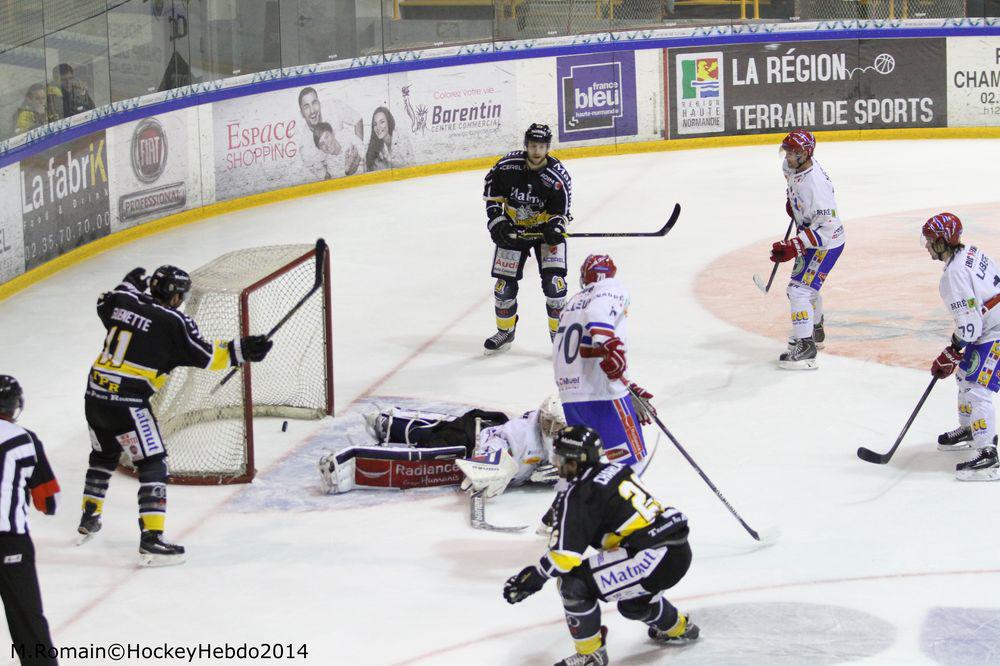 Rouen 7 - 3 Lyon