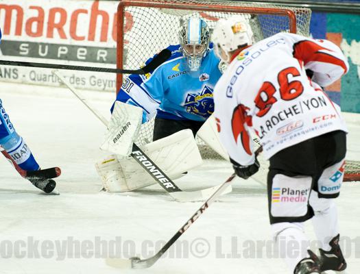 Villard-de-Lans 1 - 2 La Roche-sur-Yon