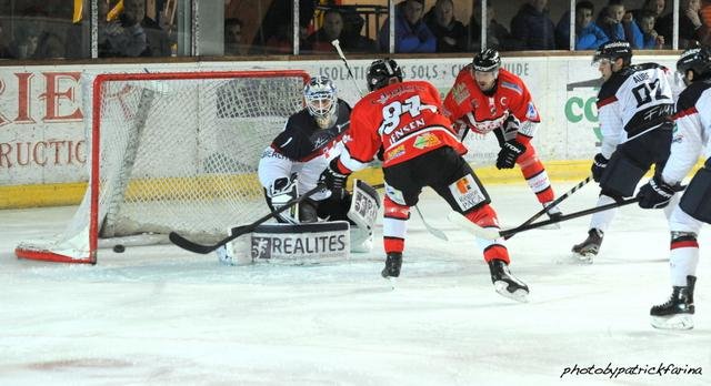 Photo hockey match Briançon  - Angers  le 09/12/2014