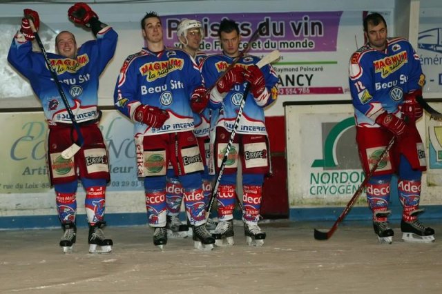 Photo hockey match Epinal  - Angers  le 08/12/2007
