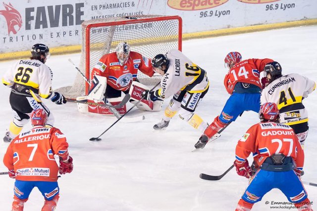 Photo hockey match Lyon - Rouen le 12/12/2014