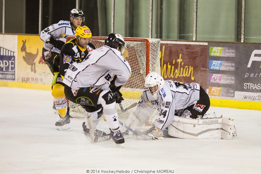 Strasbourg  2 - 0 Brest 