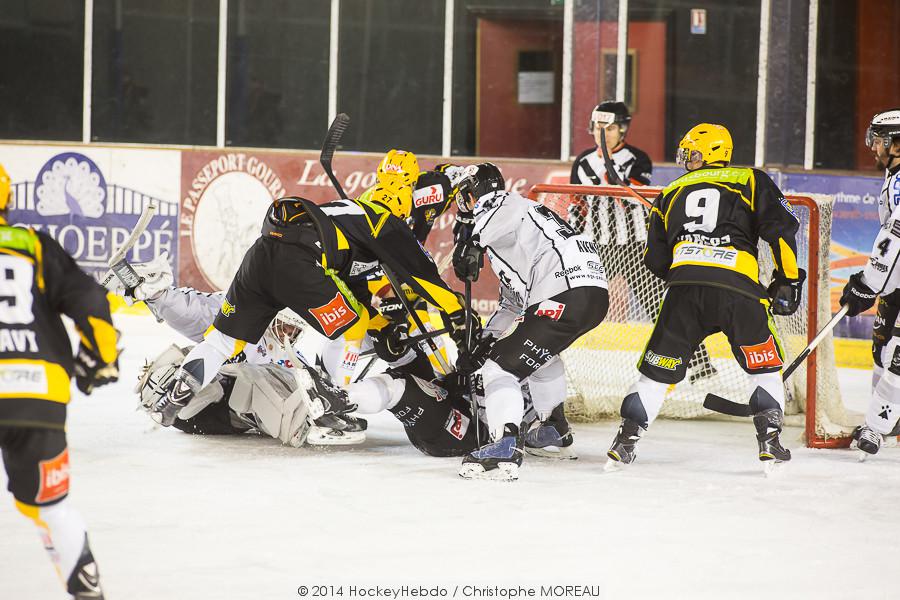 Strasbourg  2 - 0 Brest 