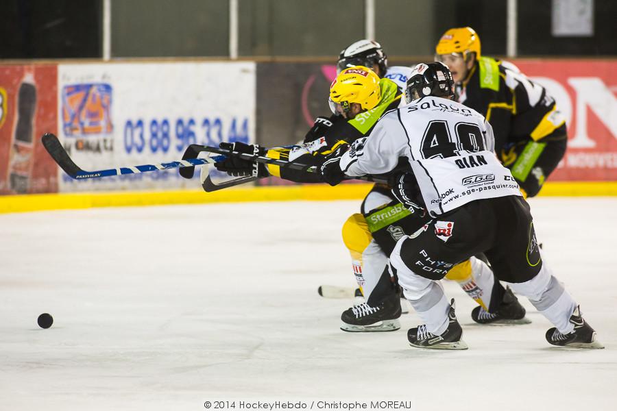 Strasbourg  2 - 0 Brest 