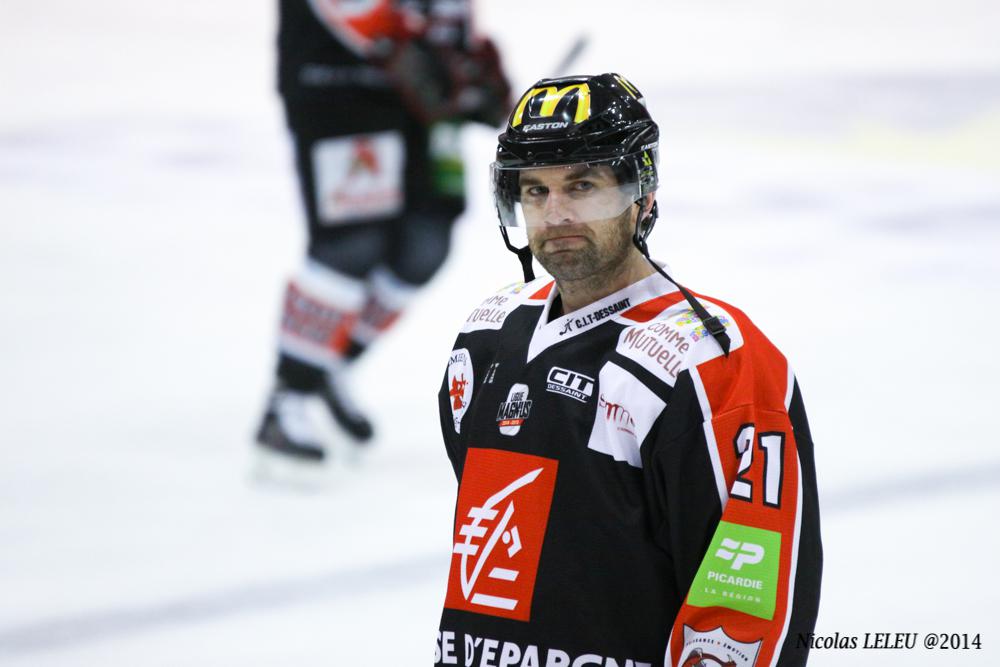 Amiens  10 - 2 Cholet 