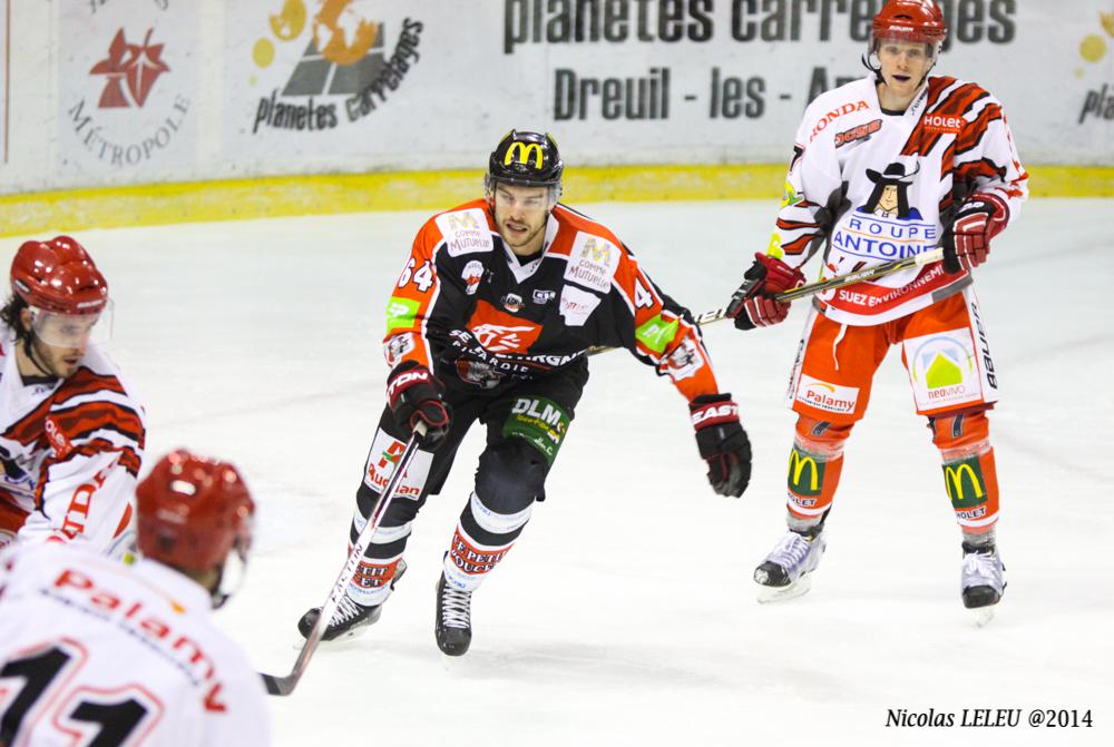 Amiens  10 - 2 Cholet 