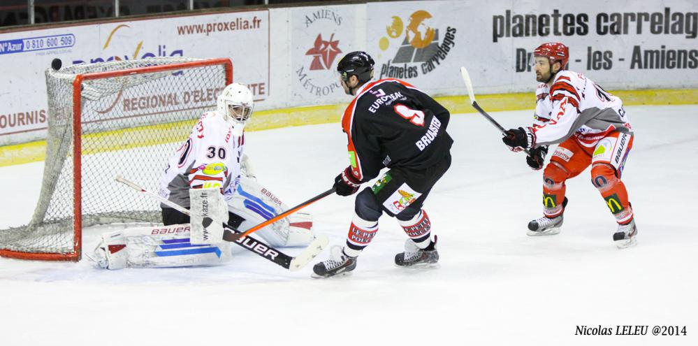 Amiens  10 - 2 Cholet 