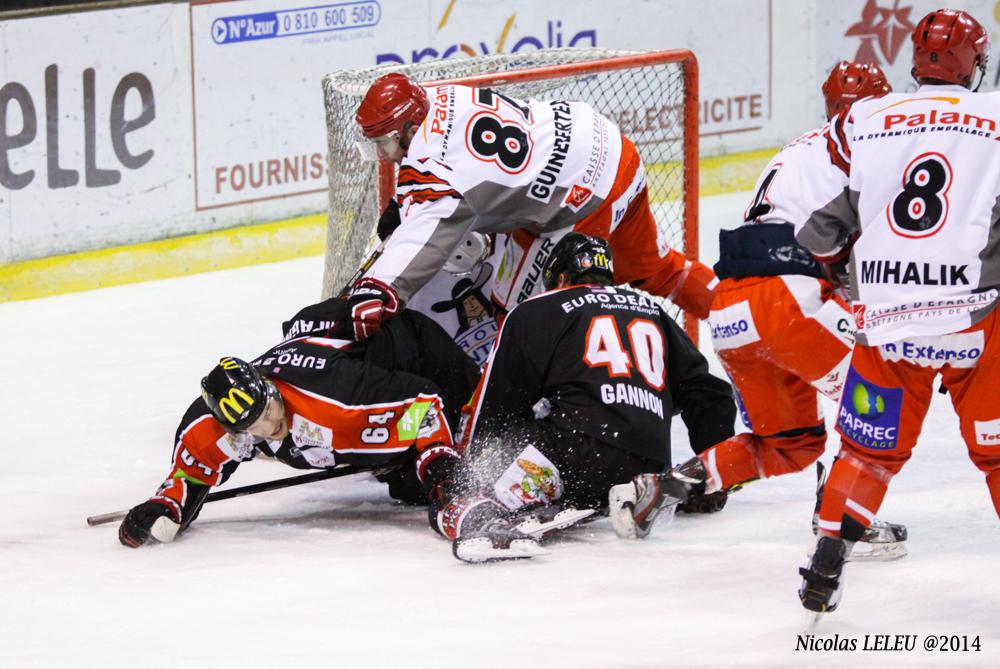Amiens  10 - 2 Cholet 