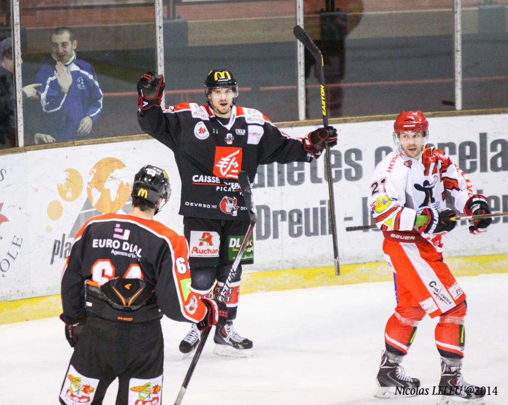 Amiens  10 - 2 Cholet 