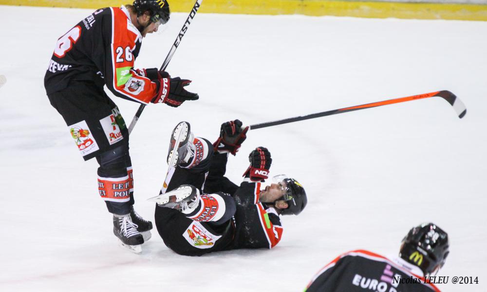 Amiens  10 - 2 Cholet 