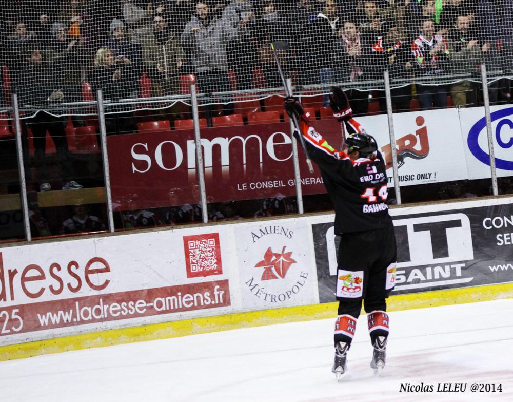 Amiens  10 - 2 Cholet 