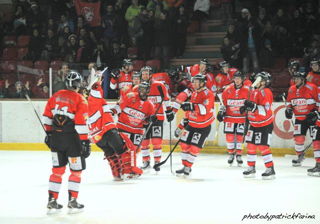 Briançon  5 - 4 Grenoble 