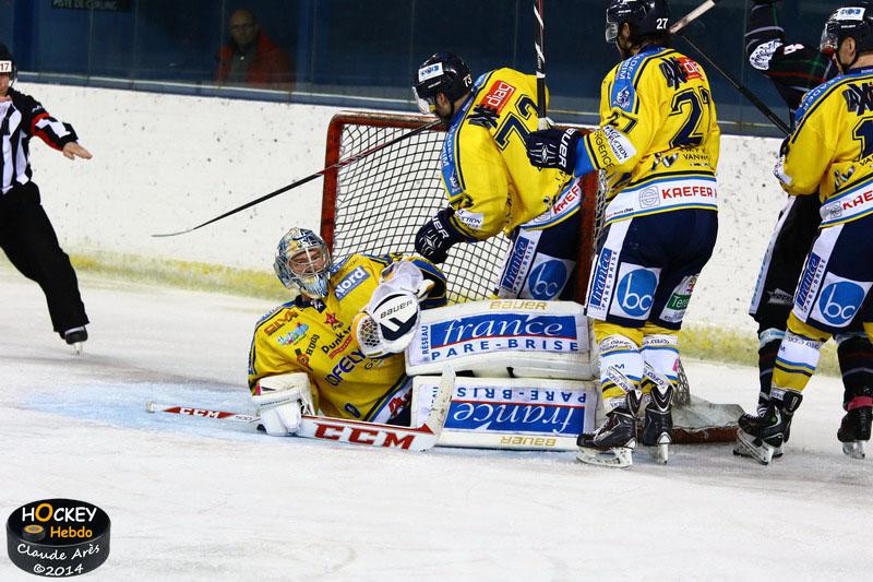 Mont-Blanc 2 - 3 Dunkerque