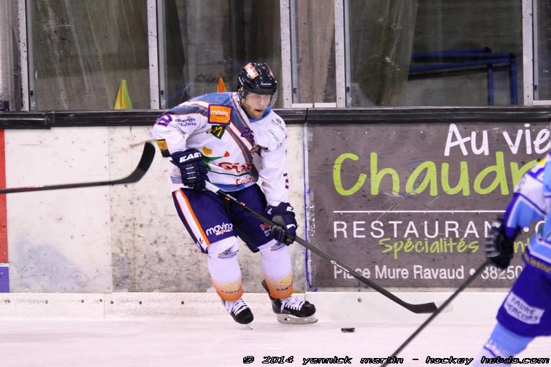 Villard-de-Lans 4 - 0 Clermont-Ferrand