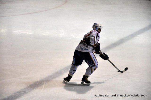 Photo hockey match Reims* - Neuilly/Marne le 20/12/2014