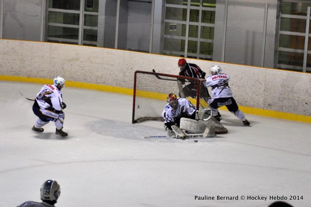 Photo hockey match Reims* - Neuilly/Marne le 20/12/2014