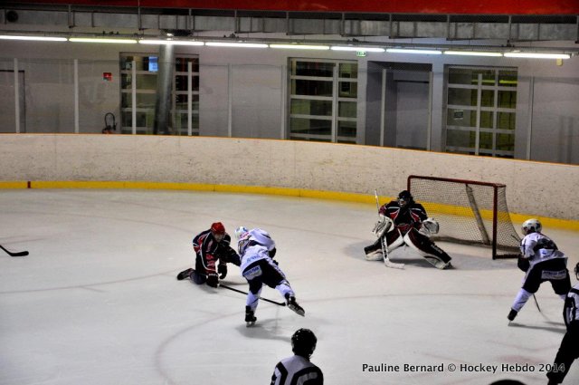 Photo hockey match Reims* - Neuilly/Marne le 20/12/2014