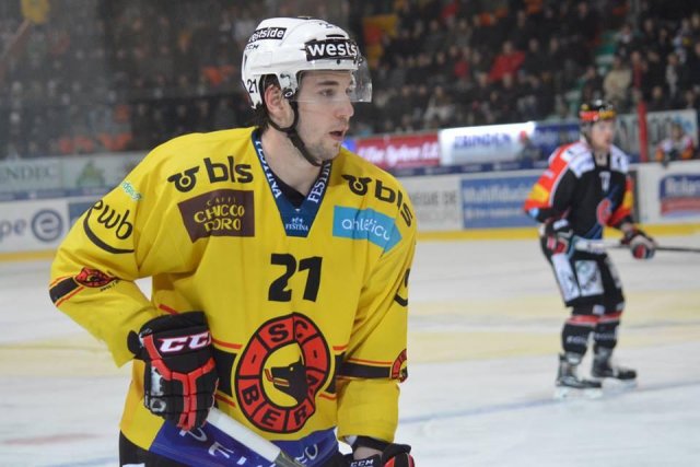 Photo hockey reportage Le derby des Zähringen pour le CP Berne