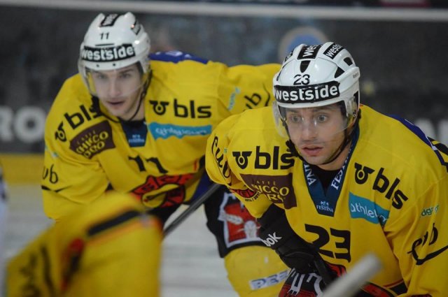 Photo hockey reportage Le derby des Zähringen pour le CP Berne