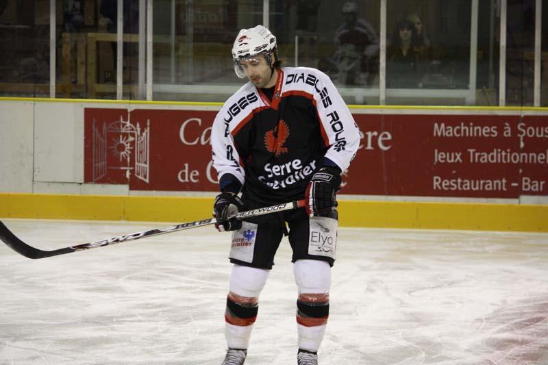 Chamonix  2 - 7 Briançon 
