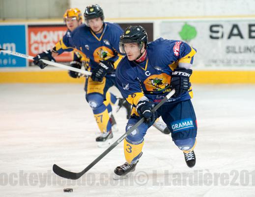 Chamonix  0 - 2 Dijon 