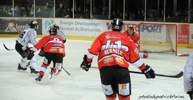 Briançon  6 - 5 Brest 