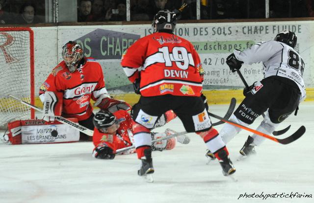 Briançon  6 - 5 Brest 