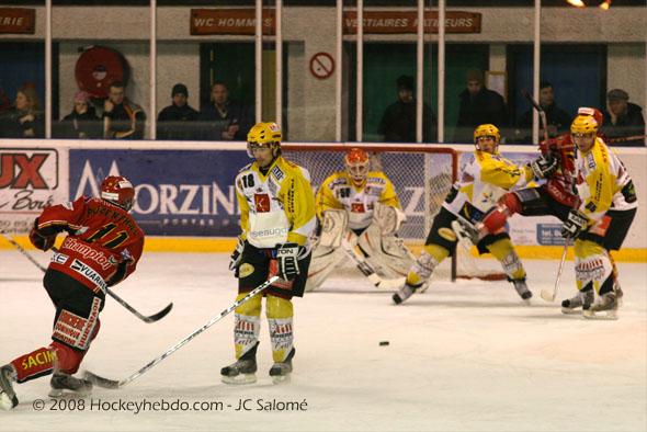 Morzine-Avoriaz 1 - 4 Strasbourg 