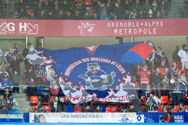 Grenoble  5 - 1 Lyon