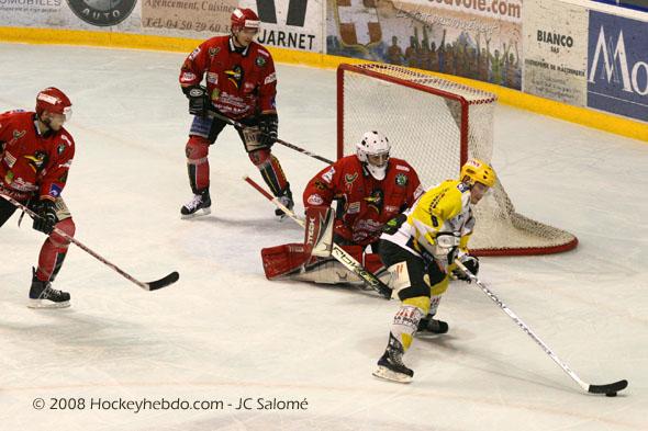 Morzine-Avoriaz 1 - 4 Strasbourg 