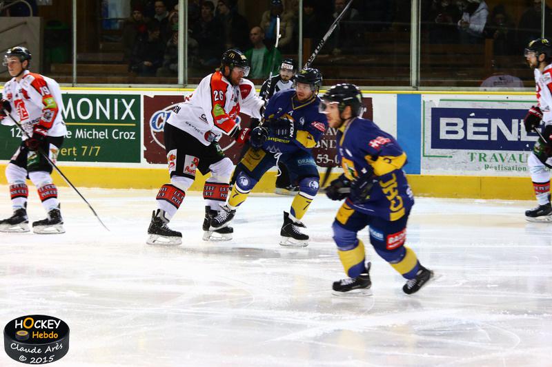Chamonix  3 - 6 Amiens 