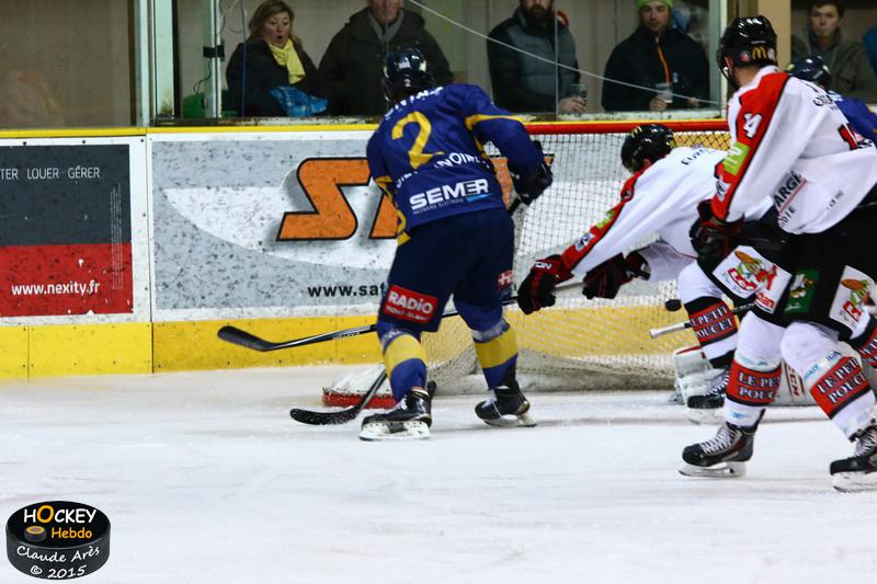 Chamonix  3 - 6 Amiens 