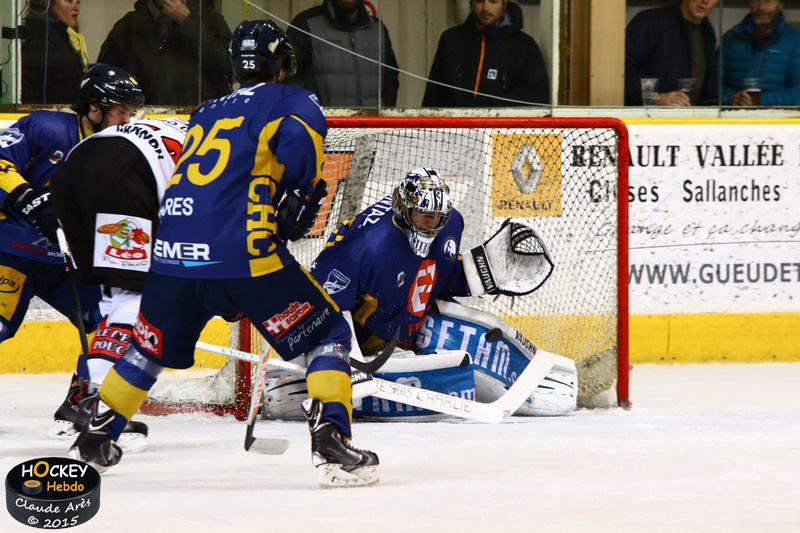 Chamonix  3 - 6 Amiens 
