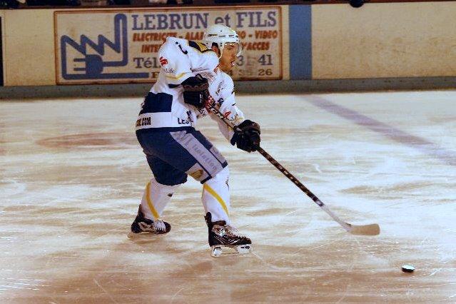 Courbevoie  3 - 5 Avignon