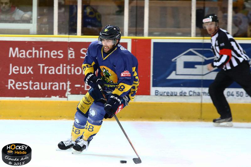 Chamonix  5 - 0 Strasbourg 