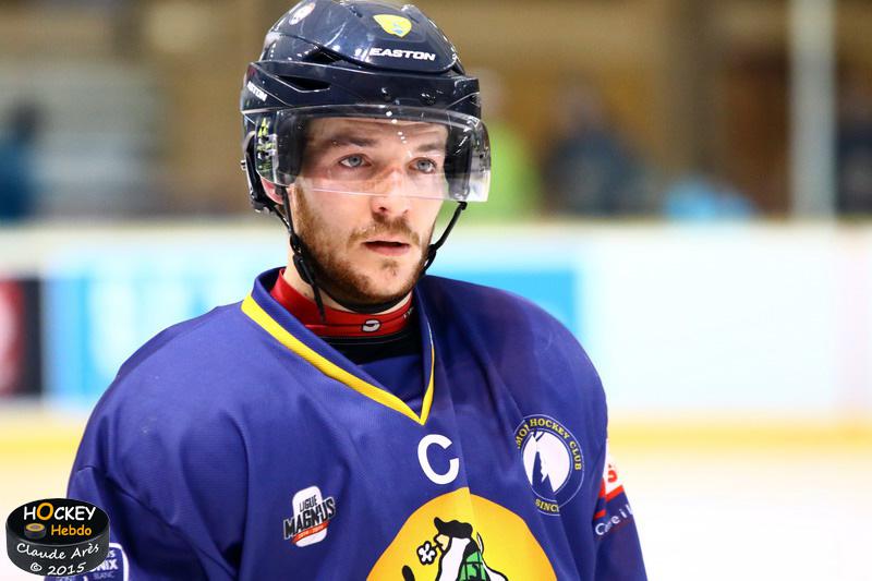 Chamonix  5 - 0 Strasbourg 