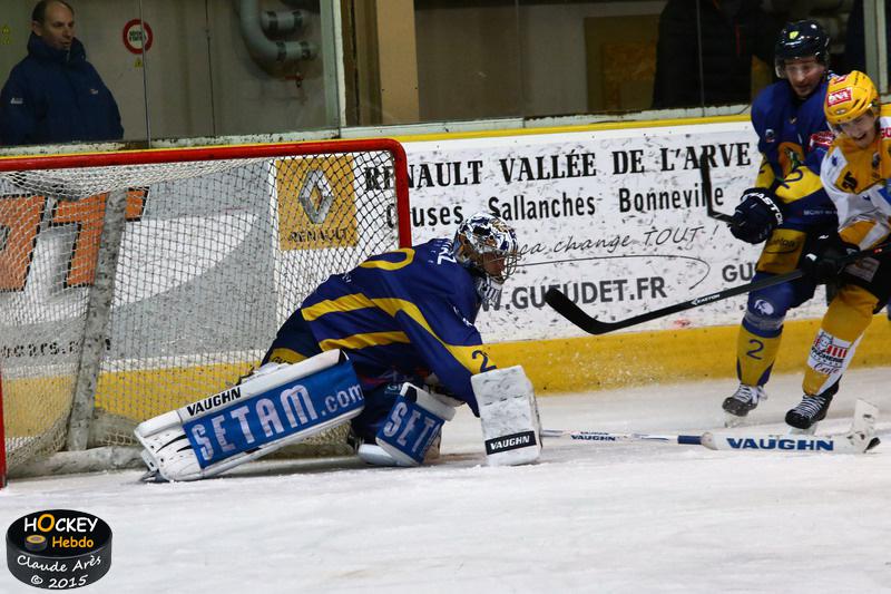 Chamonix  5 - 0 Strasbourg 