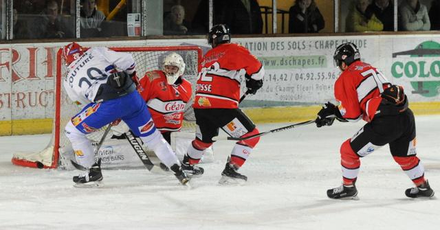 Briançon  9 - 4 Lyon