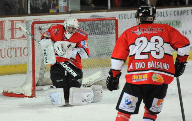 Briançon  9 - 4 Lyon