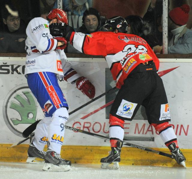 Briançon  9 - 4 Lyon