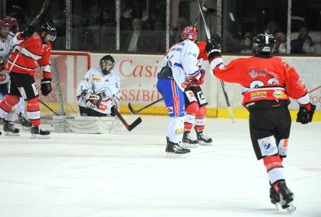 Briançon  9 - 4 Lyon