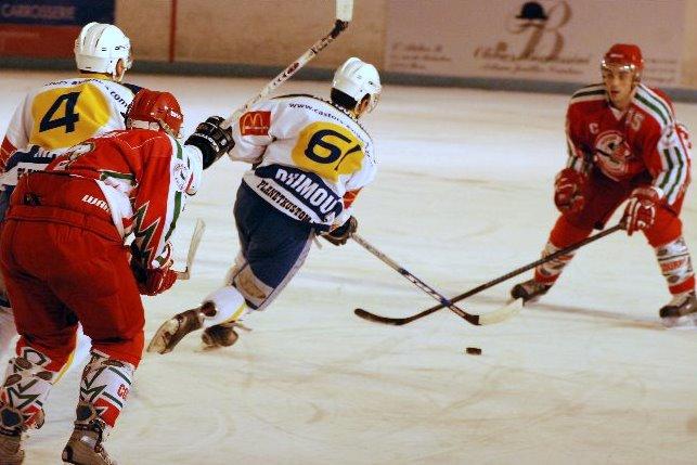 Courbevoie  3 - 5 Avignon