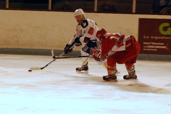 Courbevoie  3 - 5 Avignon