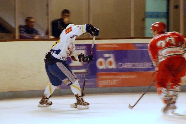 Courbevoie  3 - 5 Avignon