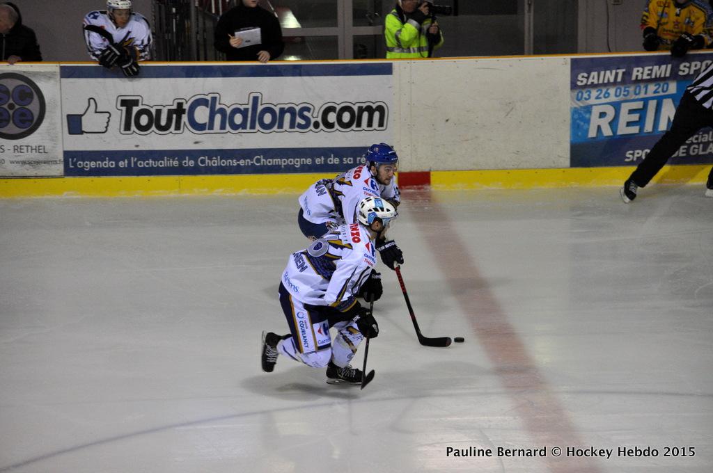Reims 4 - 0 Dunkerque