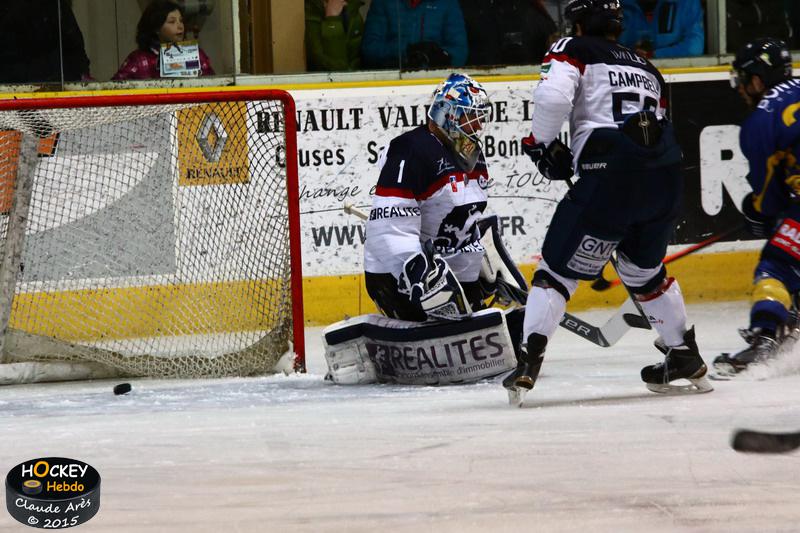 Chamonix  3 - 4 Angers 
