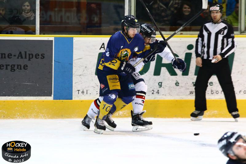 Chamonix  3 - 4 Angers 