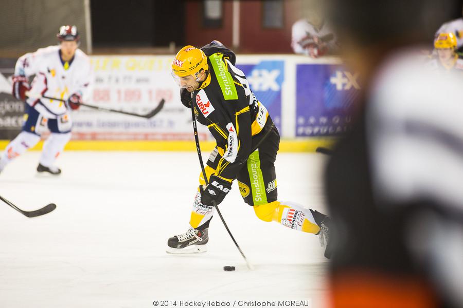 Strasbourg  4 - 5 Grenoble 
